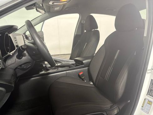 Used 2023 Hyundai Elantra SEL FWD image 10