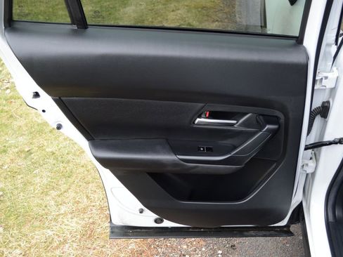 Used 2025 MAZDA CX-50 AWD 2.5 S w/ Premium Plus Pkg image 21