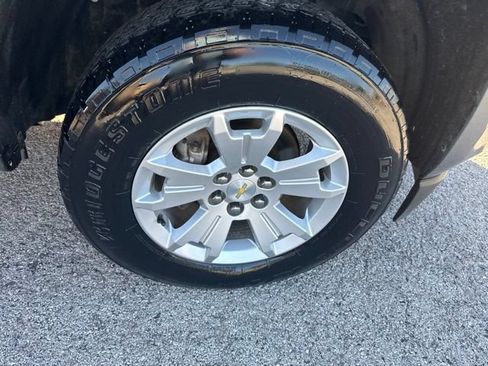 Used 2020 Chevrolet Colorado LT RWD image 10