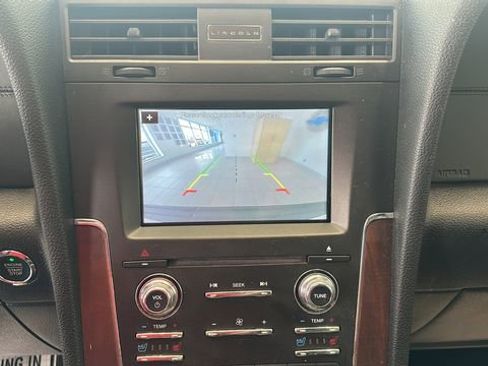 Used 2017 Lincoln Navigator L Select image 22