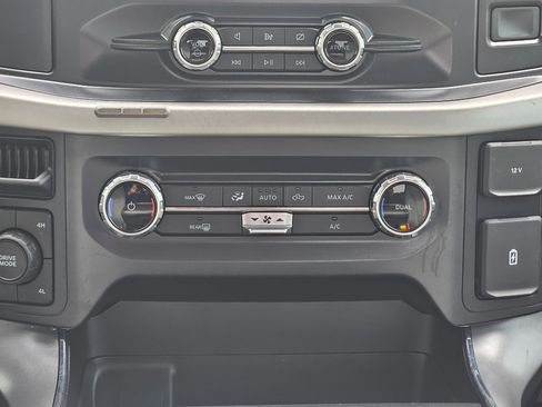 Used 2022 Ford F150 XLT w/ Equipment Group 301A Mid image 13