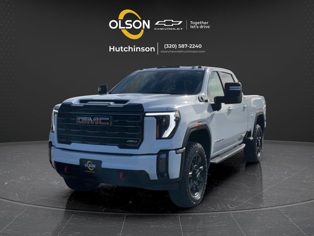 Used 2024 GMC Sierra 3500 AT4 w/ AT4 Premium Plus Package AWD/4WD image 2