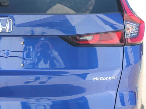 Used 2025 Honda CR-V EX image 5