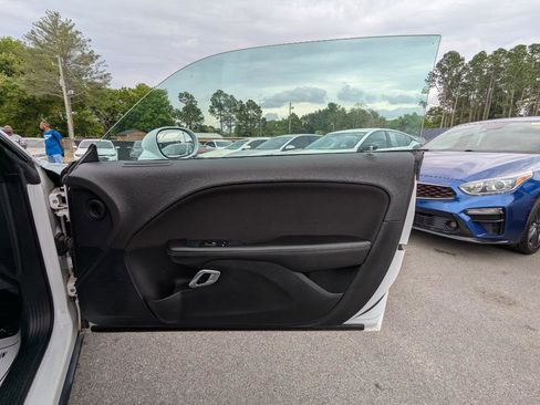 Used 2018 Dodge Challenger SXT image 20