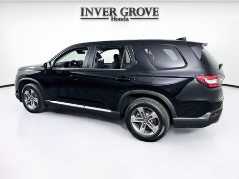 Certified 2025 Honda Pilot EX-L image 7