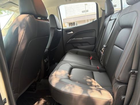 Used 2022 GMC Canyon AT4 AWD/4WD image 23