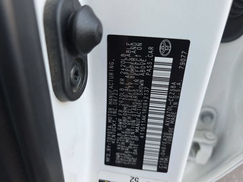 Used 2024 Toyota Camry SE w/ Blackout Package (TMS) FWD image 34