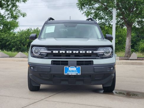 Used 2024 Ford Bronco Sport Outer Banks w/ Tech Package AWD/4WD image 2