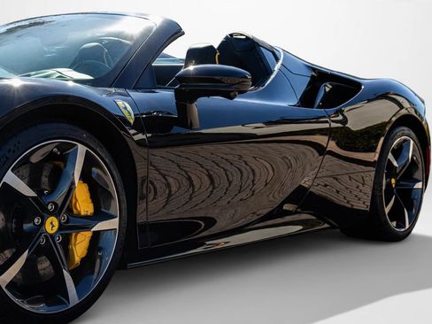 Certified 2025 Ferrari SF90 Spider AWD/4WD image 32