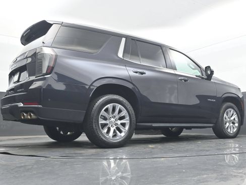 Used 2025 Chevrolet Tahoe Premier AWD/4WD image 26