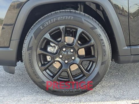 Used 2022 Jeep Compass Altitude image 33