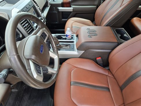 Used 2020 Ford F150 King Ranch w/ Equipment Group 601A Luxury AWD/4WD image 9