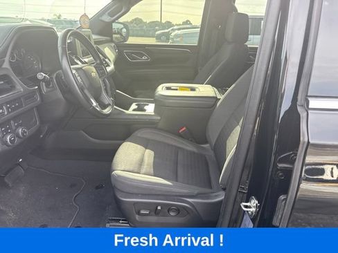 Used 2023 Chevrolet Suburban LS AWD/4WD image 2