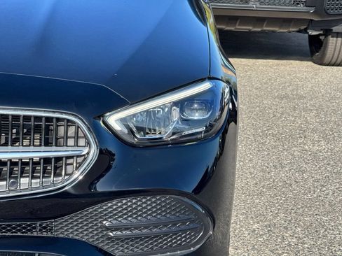 Used 2022 Mercedes-Benz C 300 Sedan image 7