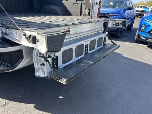 Certified 2023 Chevrolet Silverado 3500 High Country image 17