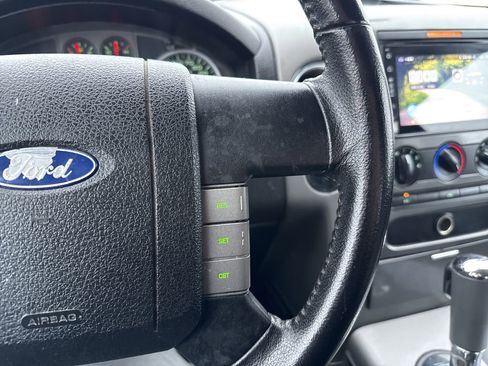 Used 2005 Ford F150 XLT image 22