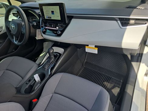 New 2026 Toyota Corolla SE FWD image 11