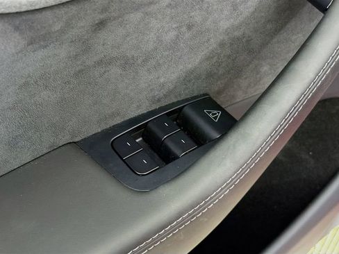 Used 2026 Tesla Model Y Long Range AWD/4WD image 21