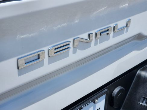 Used 2025 GMC Sierra 2500 Denali AWD/4WD image 29