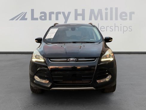 Used 2016 Ford Escape Titanium w/ Equipment Group 301A AWD/4WD image 8