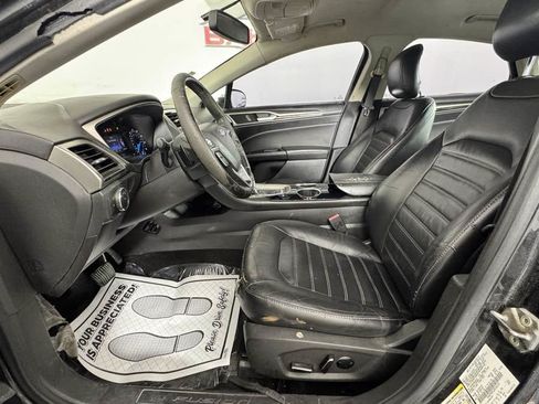 Used 2013 Ford Fusion SE FWD image 14