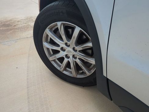 Used 2019 Cadillac XT4 Luxury image 10