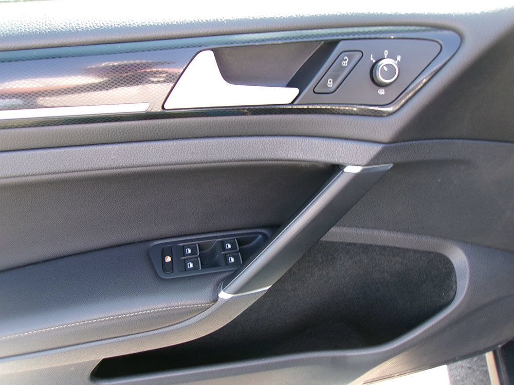 Used 2015 Volkswagen Golf SEL FWD image 13