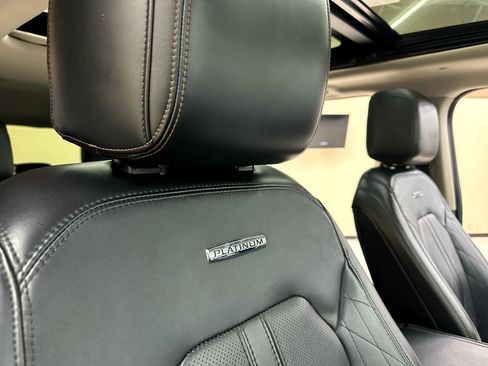 Used 2020 Ford Expedition Platinum image 47