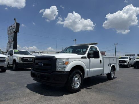 Used 2014 Ford F250 XL RWD image 1