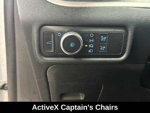 Used 2020 Ford Explorer XLT w/ Equipment Group 202A AWD/4WD image 20