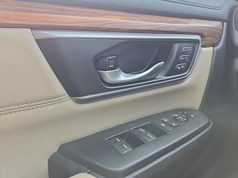 Used 2017 Honda CR-V EX-L image 19