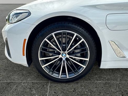 Used 2021 BMW 530e w/ Parking Assistance Package RWD image 14