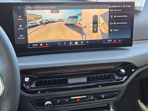 New 2026 BMW 330i Sedan w/ M Sport Package image 12