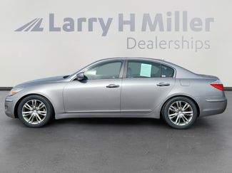 Used 2011 Hyundai Genesis 3.8 w/ Technology Pkg 4 video 2