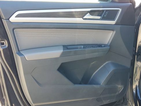 Used 2022 Volkswagen Atlas SE AWD/4WD image 22