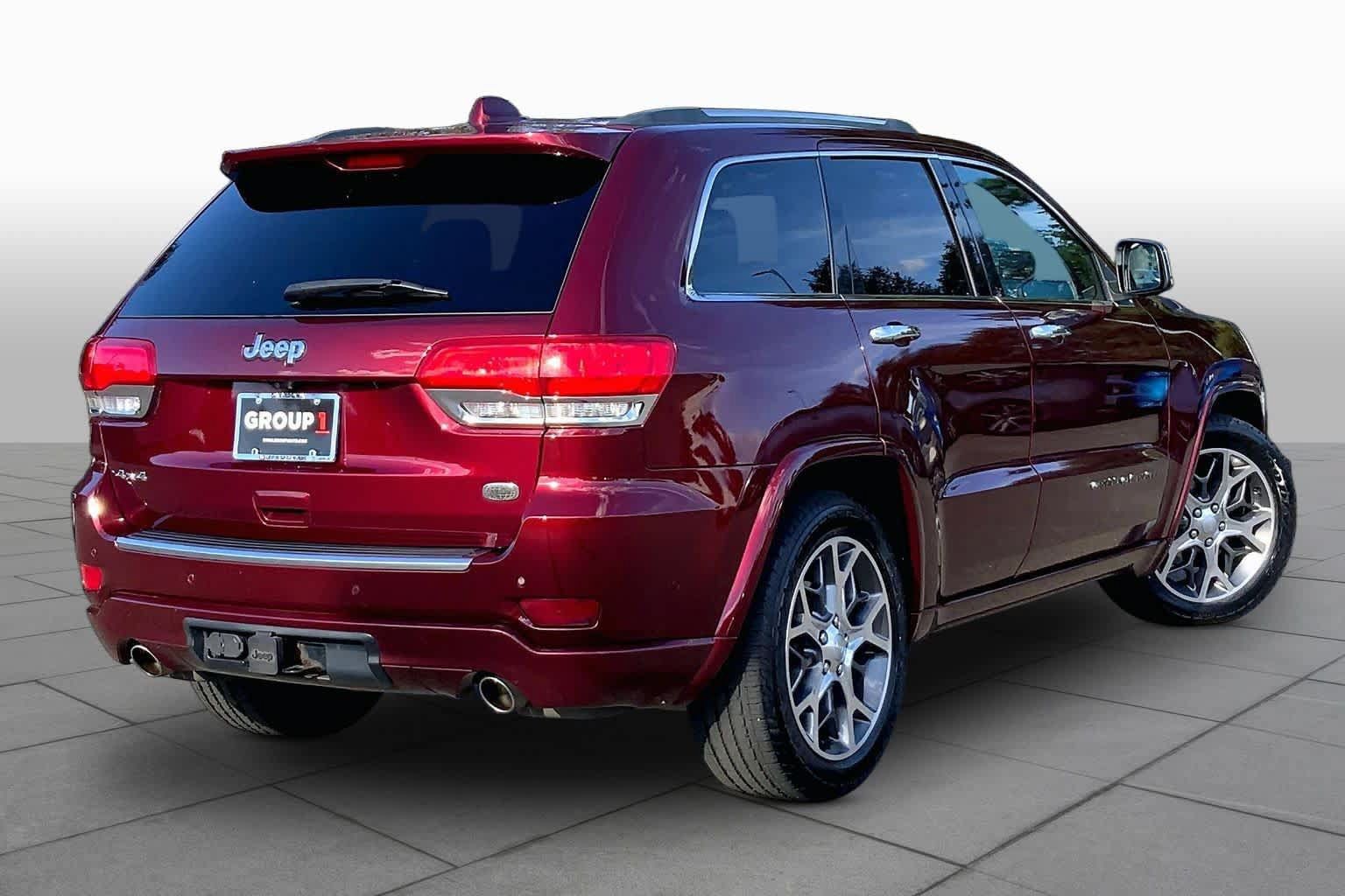 Used 2020 Jeep Grand Cherokee Overland AWD/4WD image 13