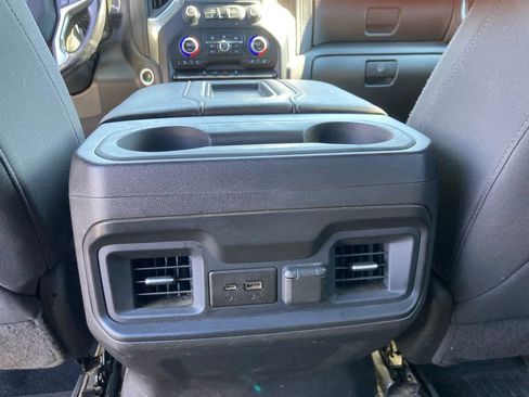 Used 2022 Chevrolet Silverado 1500 LT Trail Boss w/ Bed Protection Package AWD/4WD image 16