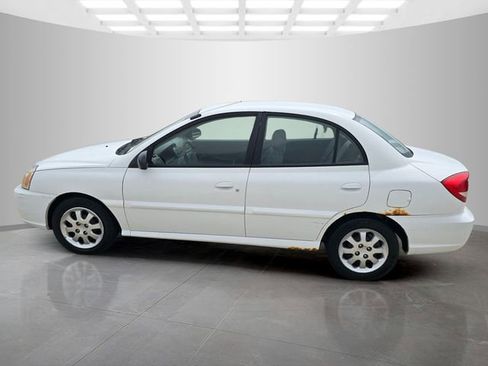 Used 2003 Kia Rio Sedan FWD image 7