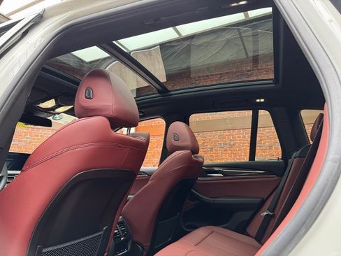 Certified 2024 BMW X3 xDrive30i w/ Premium Package image 3