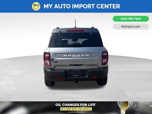 Used 2022 Ford Bronco Sport Badlands image 6