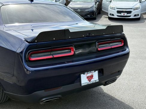 Used 2015 Dodge Challenger R/T Plus RWD image 7