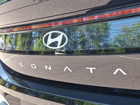 Used 2026 Hyundai Sonata Limited FWD image 33