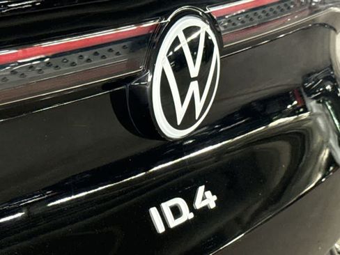 Certified 2023 Volkswagen ID.4 Pro S RWD image 10