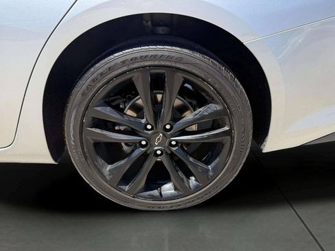 Used 2022 Chevrolet Malibu LT FWD image 21