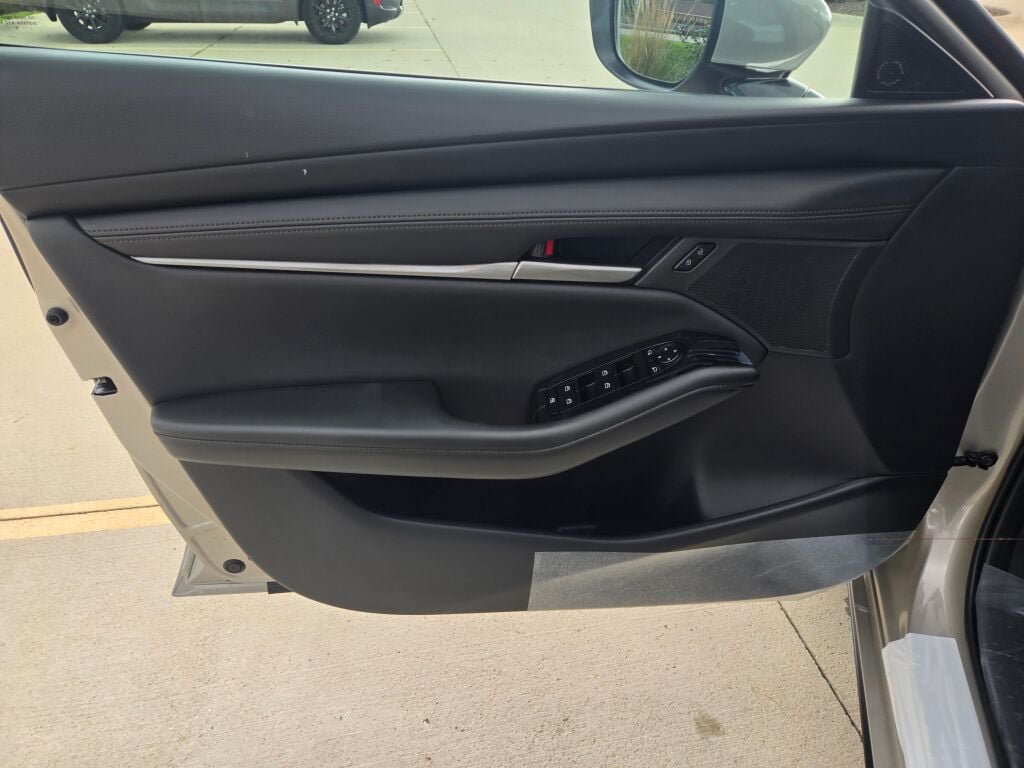 New 2026 MAZDA MAZDA3 s FWD image 20