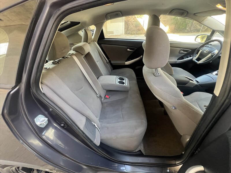 Used 2015 Toyota Prius Two FWD image 21