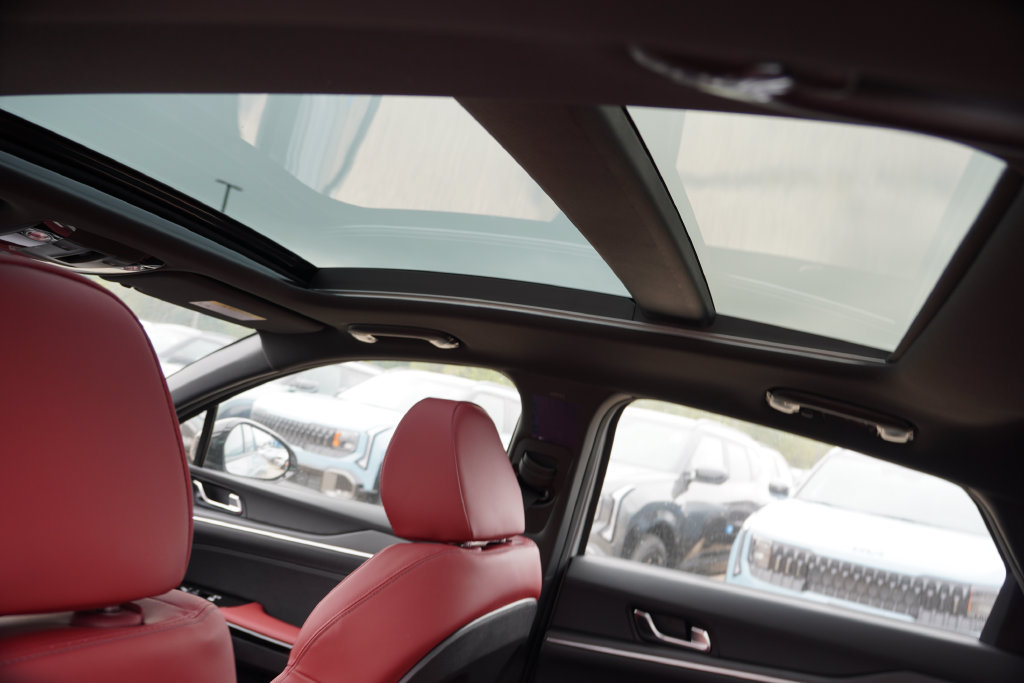 New 2027 Kia K5 GT-Line AWD/4WD image 13