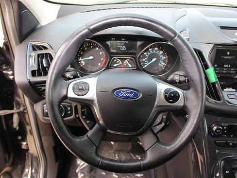 Used 2014 Ford Escape Titanium w/ Equipment Group 401A image 19