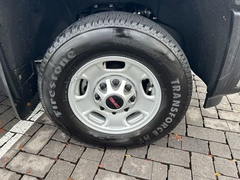 Certified 2024 GMC Sierra 2500 Pro w/ Convenience Package image 27