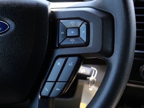Used 2015 Ford F150 XL w/ Equipment Group 101A Mid AWD/4WD image 29